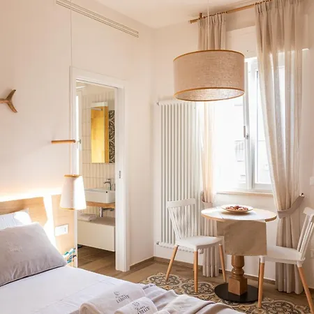 Dimora Labbate بيت للعطل