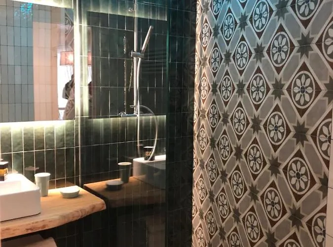 Dimora Labbate פולינאנו א מארה